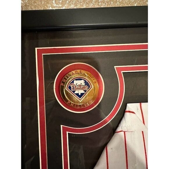 Roy Halladay signed autographed Philadelphia Phillies framed jersey JSA LOA - Picture 7 of 7